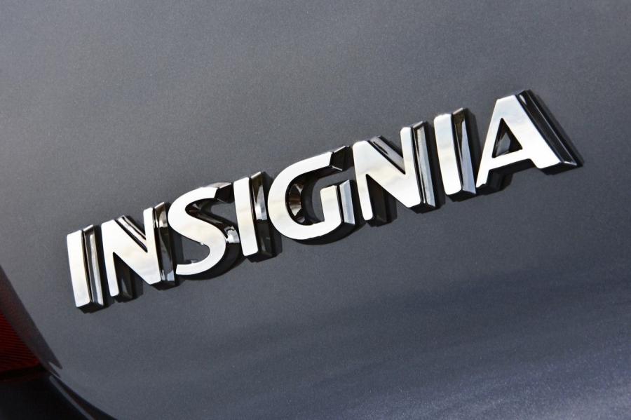  Opel Insignia 2008 года  (фото 20 из 126)